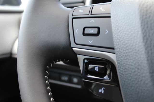 Certified 2026 Toyota Camry SE FWD image 26