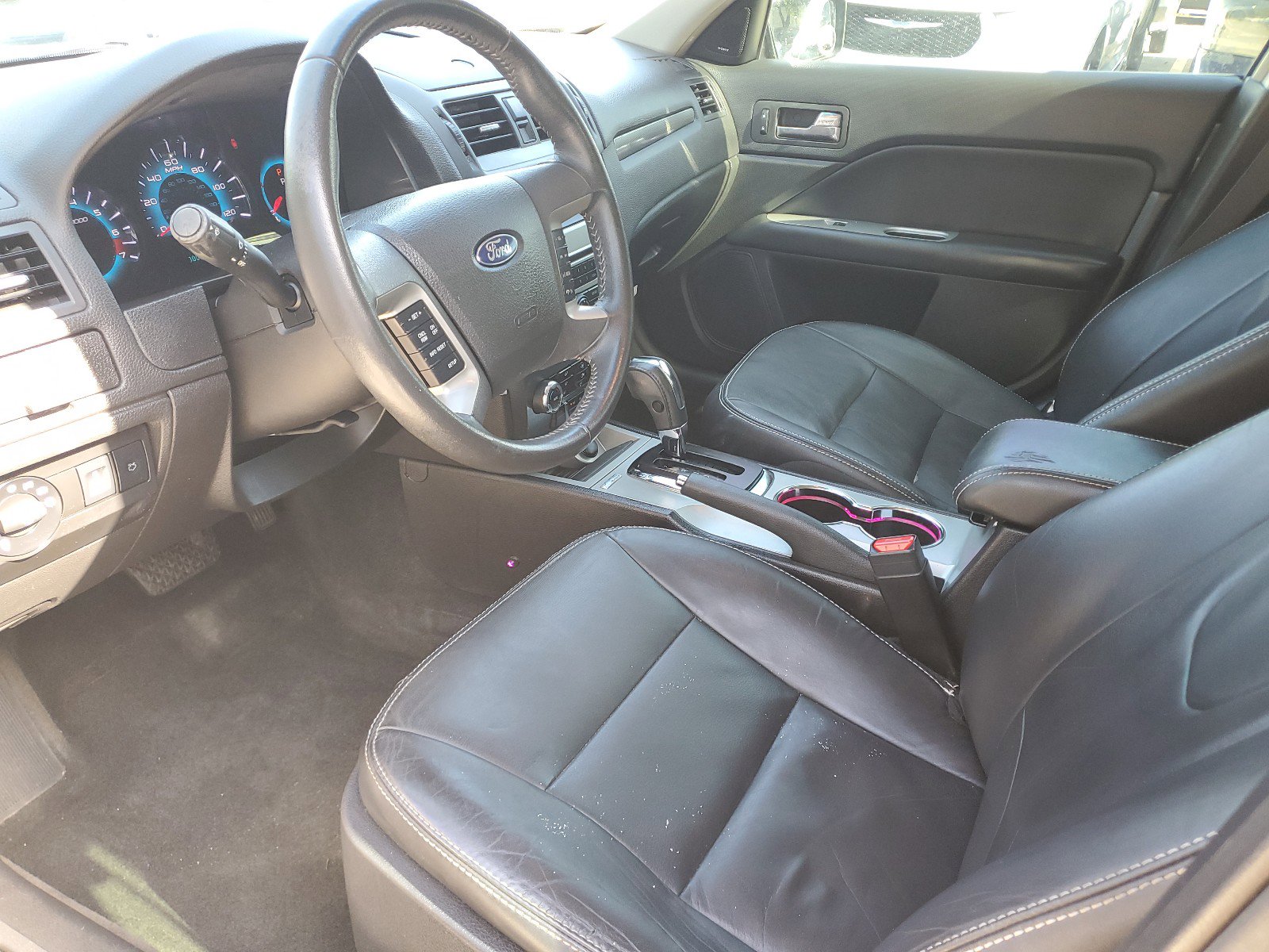 Used 2012 Ford Fusion SEL FWD image 18