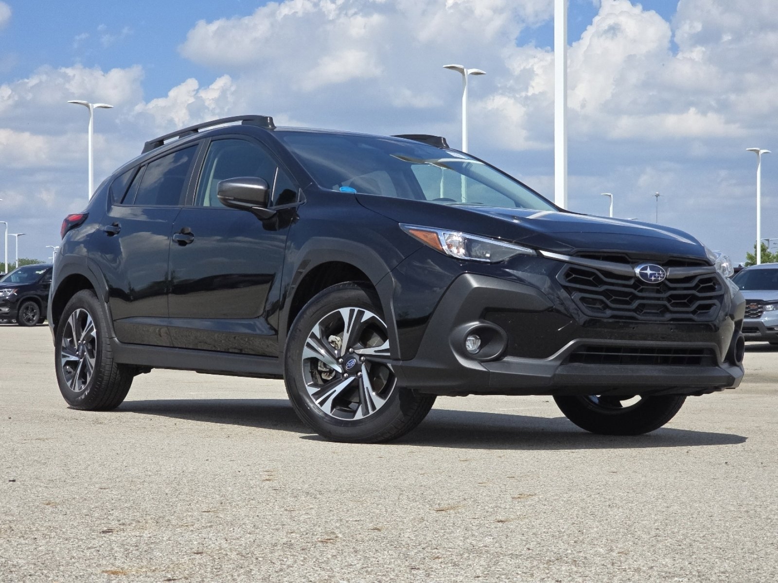 Used 2025 Subaru Crosstrek 2.0i Premium AWD/4WD image 2