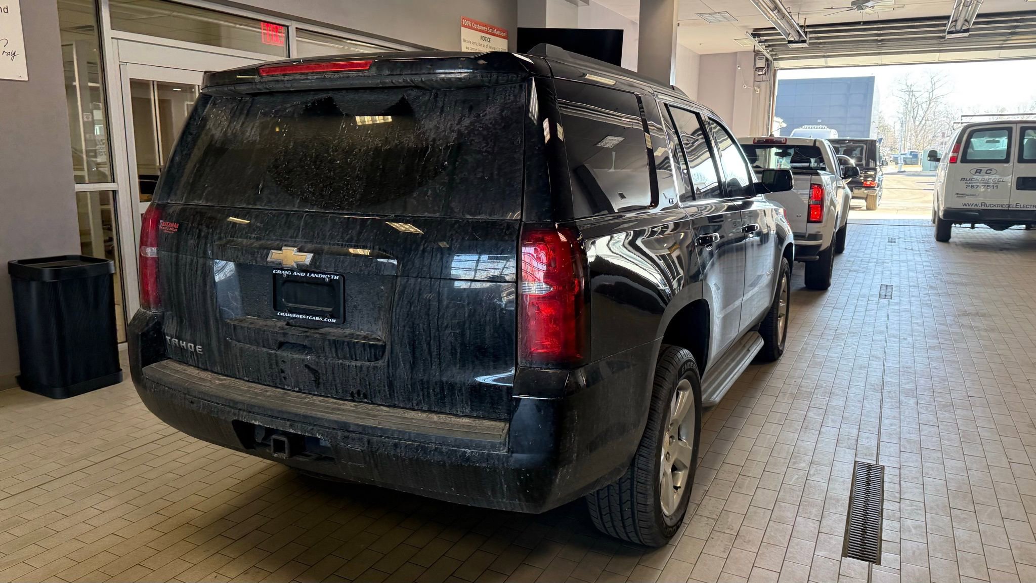 Used 2016 Chevrolet Tahoe LT image 3