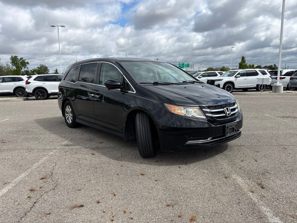 Used 2016 Honda Odyssey SE image 12