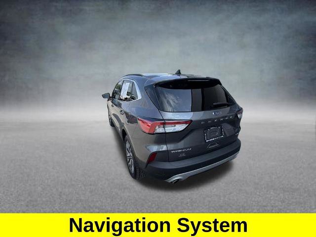 Certified 2022 Ford Escape Titanium AWD/4WD image 3