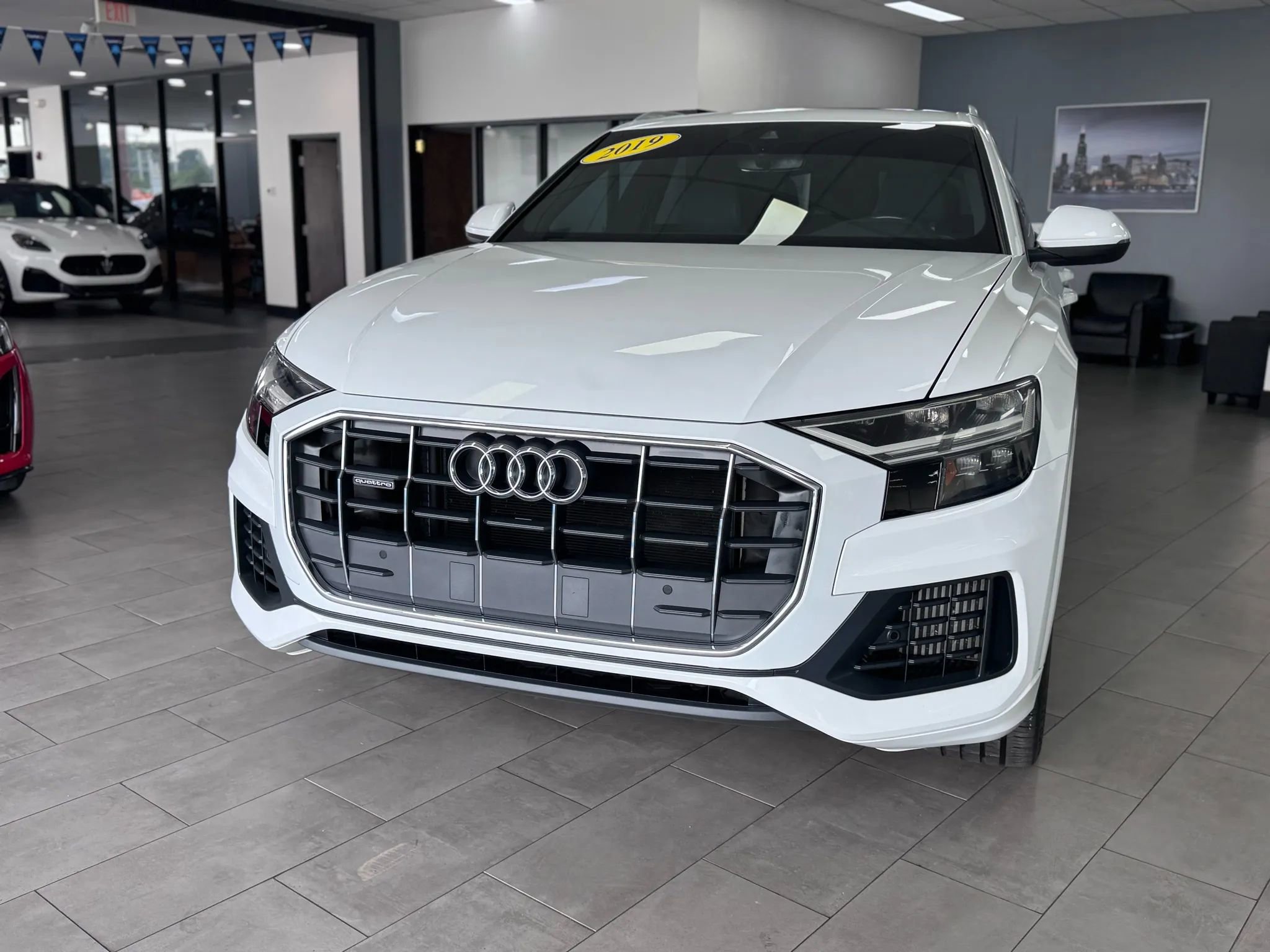 Used 2019 Audi Q8 Premium w/ Convenience Package image 6