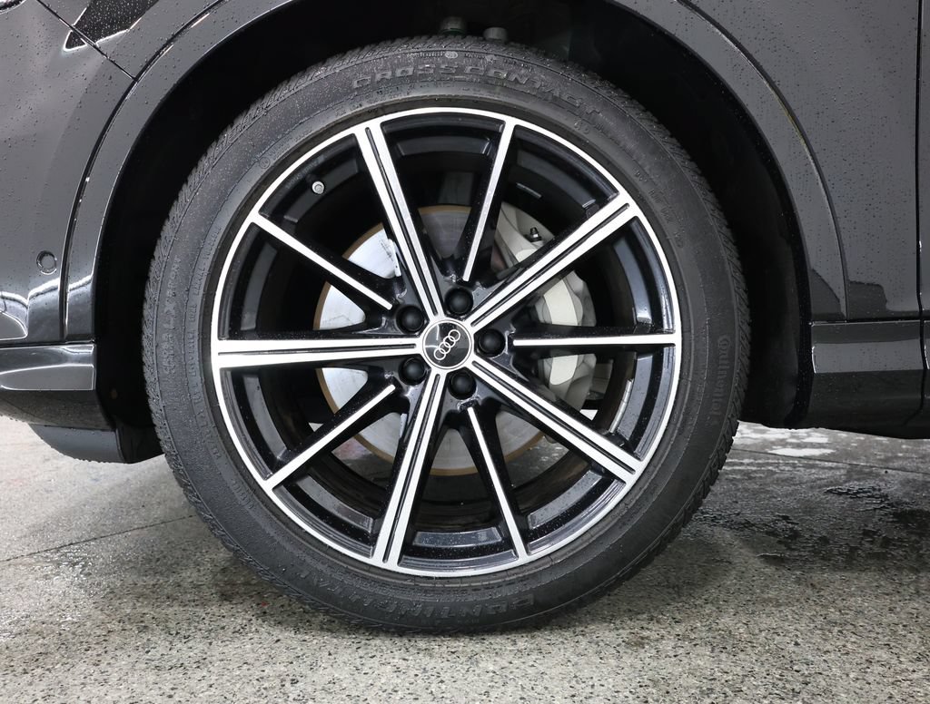 Certified 2024 Audi Q7 3.0T Prestige AWD/4WD image 5