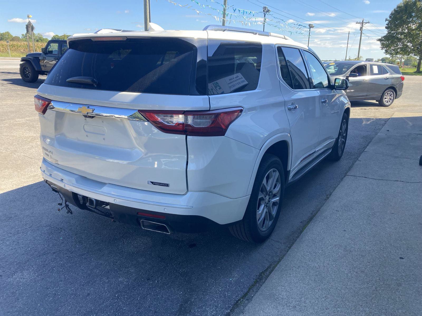 Used 2018 Chevrolet Traverse Premier AWD/4WD image 7