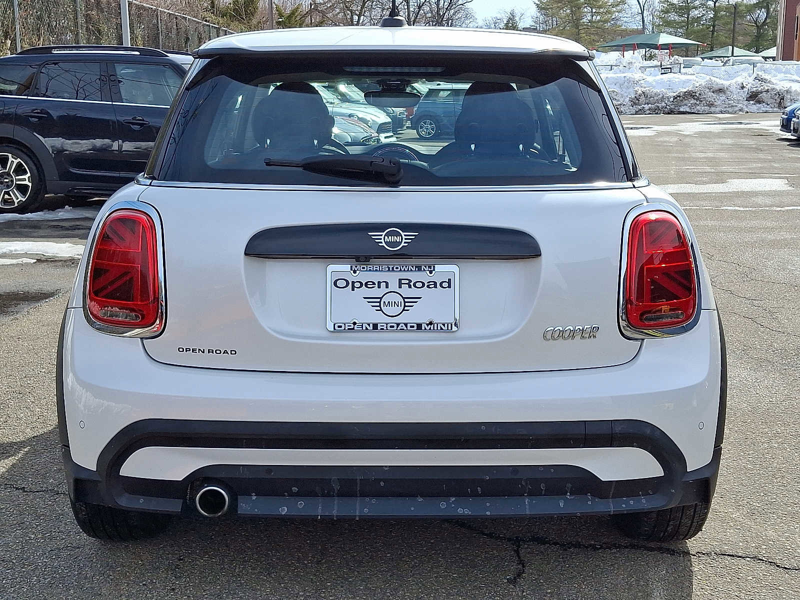 Certified 2023 MINI Cooper 2-Door Hardtop image 5