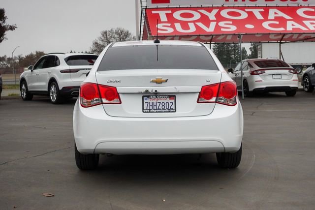Used 2015 Chevrolet Cruze LT w/ Technology Package image 8