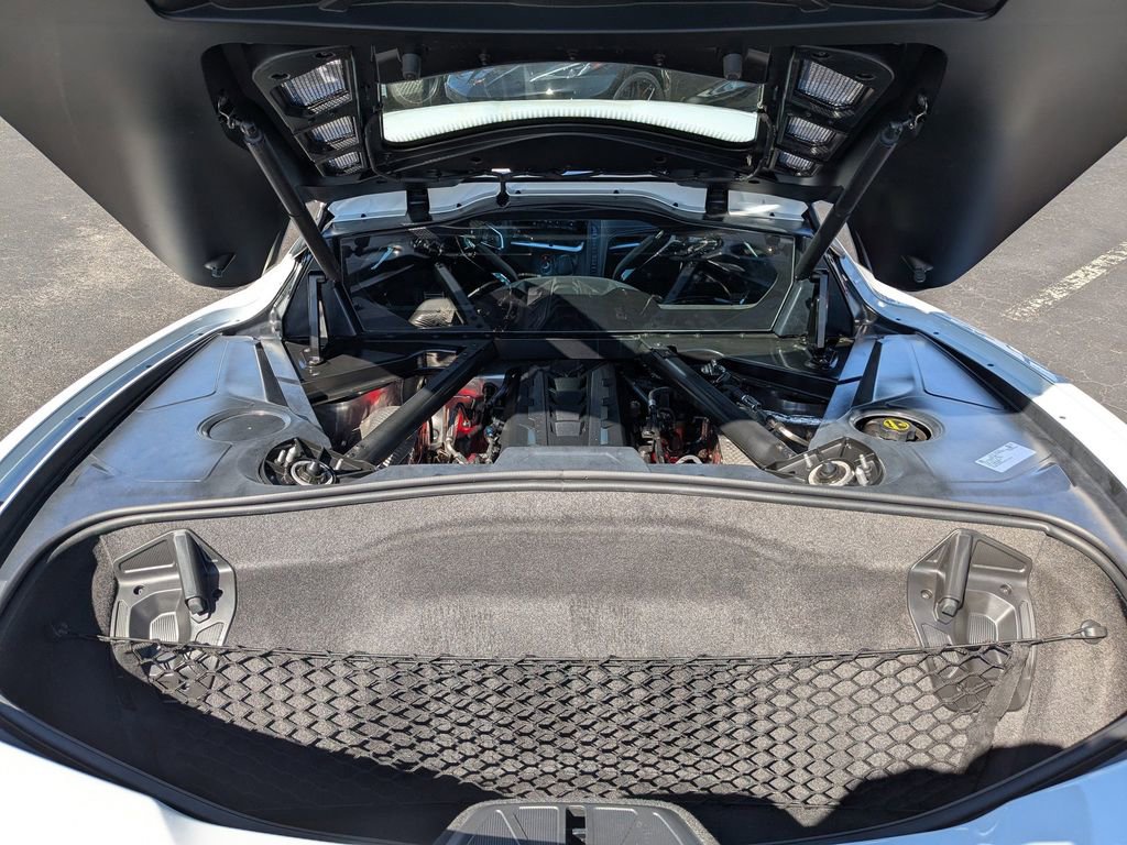 Used 2025 Chevrolet Corvette Stingray Premium Cpe w/ Z51 Performance Package image 13