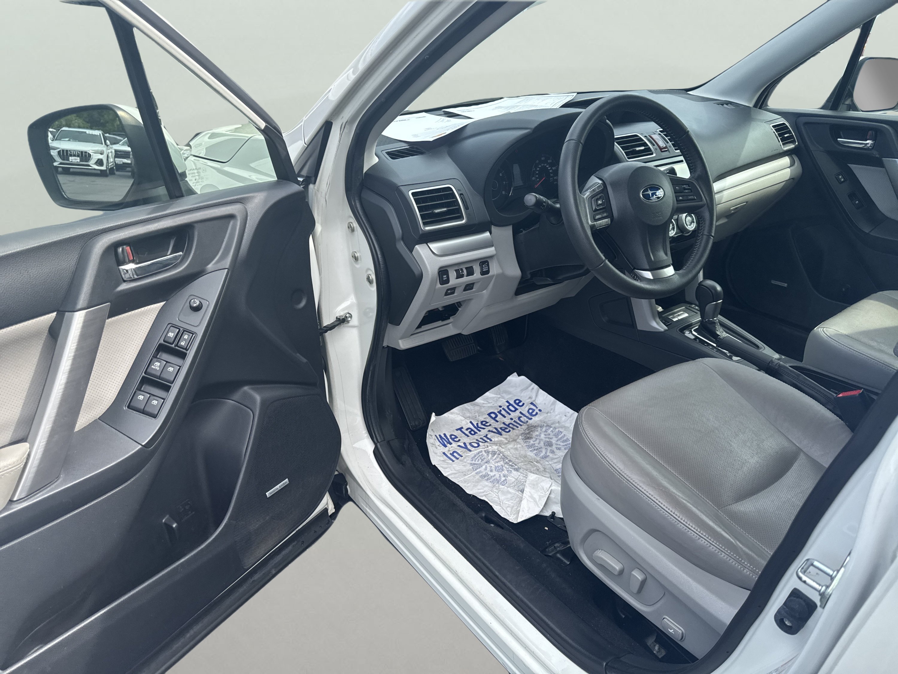 Used 2016 Subaru Forester 2.5i Touring w/ Eyesight & Navigation System AWD/4WD image 9