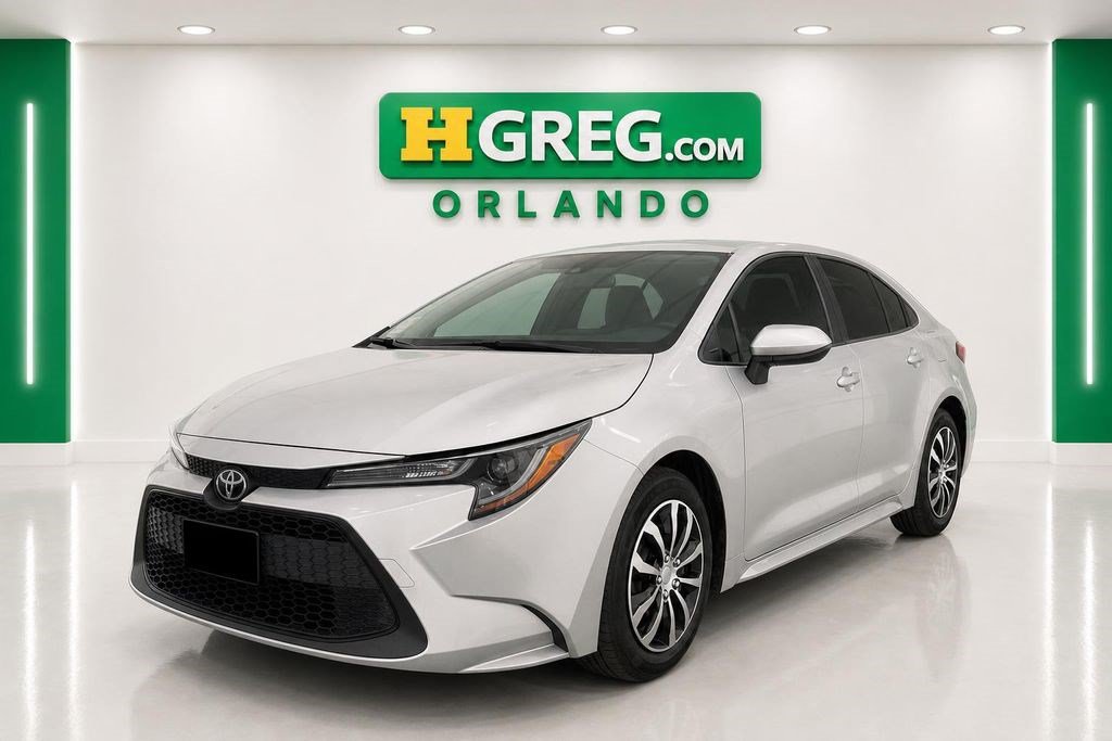 Used 2021 Toyota Corolla LE FWD image 4