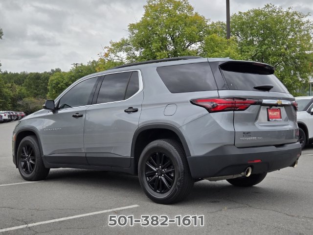 Used 2023 Chevrolet Traverse LT AWD/4WD image 3