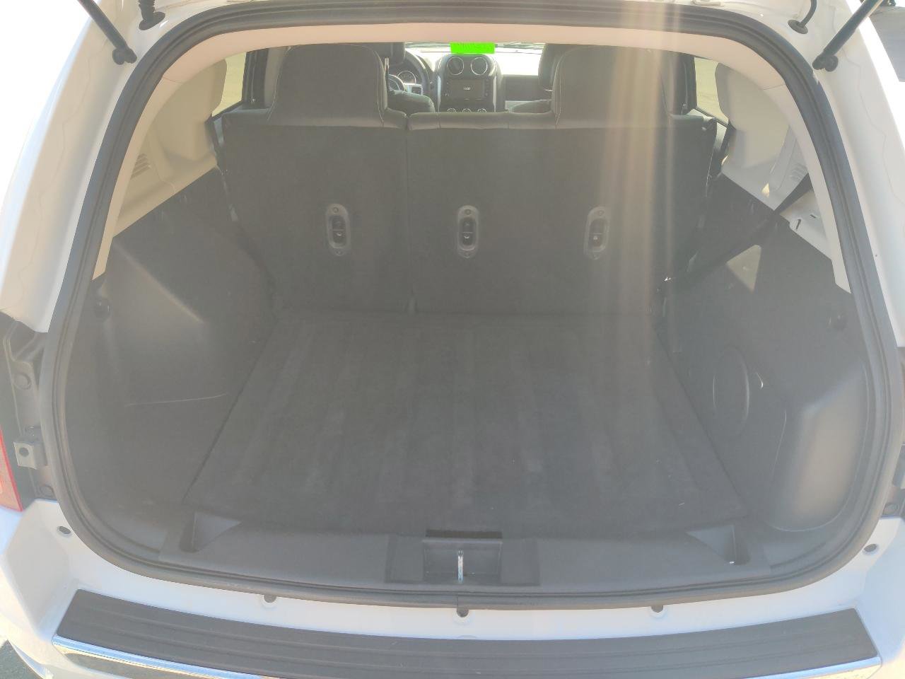 Used 2014 Jeep Compass Limited w/ Premium Sound Group image 13