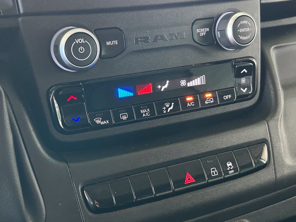 Used 2023 RAM ProMaster 2500 FWD image 27