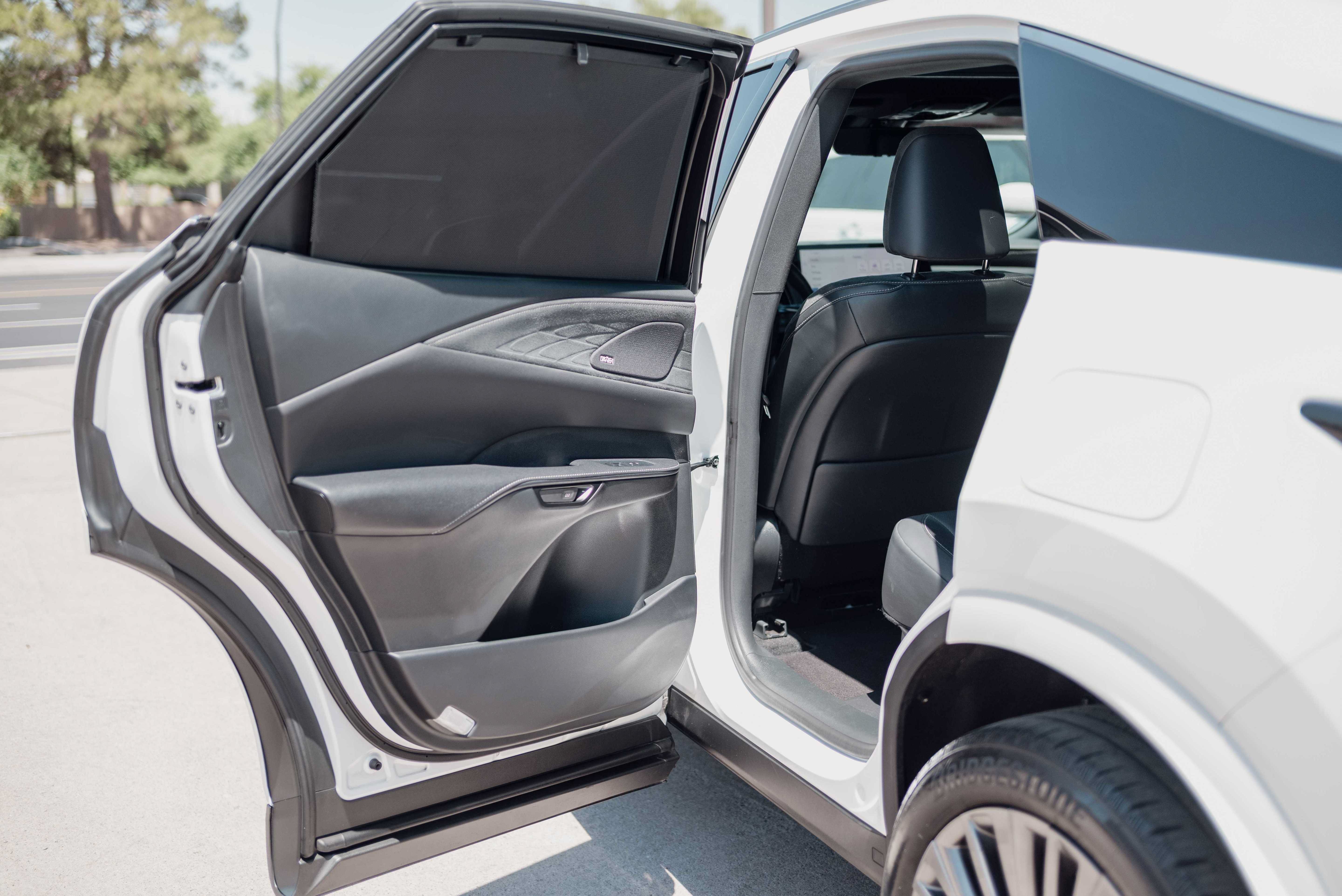 Used 2023 Lexus RX 350 FWD w/ Cold Area Package image 10
