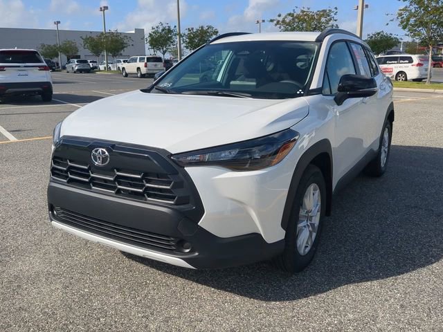 New 2026 Toyota Corolla Cross LE FWD image 8