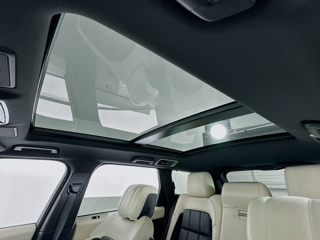 Used 2021 Land Rover Range Rover Sport HST image 20