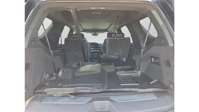 Certified 2023 Cadillac Escalade Sport w/ LPO, ONYX Package AWD/4WD image 34