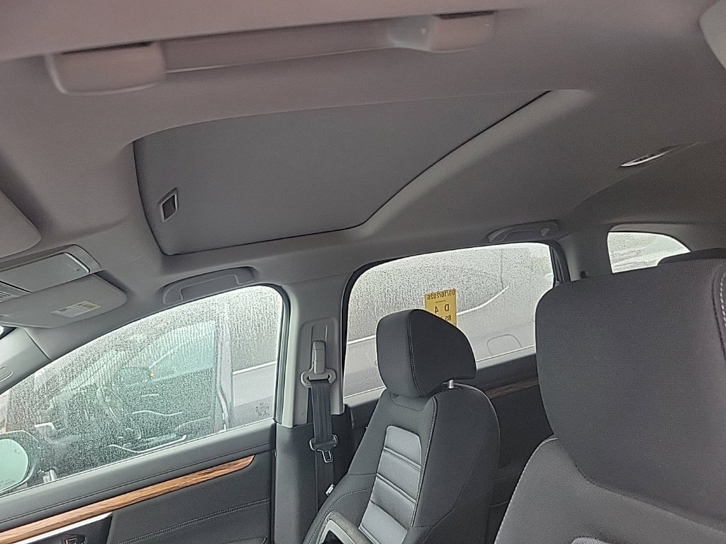 Used 2018 Honda CR-V EX image 7