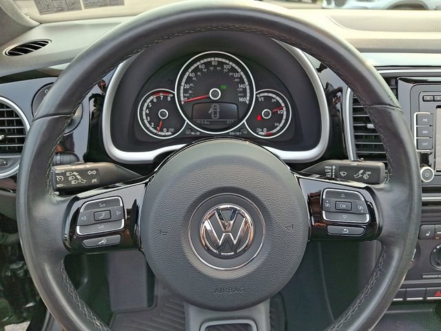 Used 2014 Volkswagen Beetle 1.8T FWD image 16