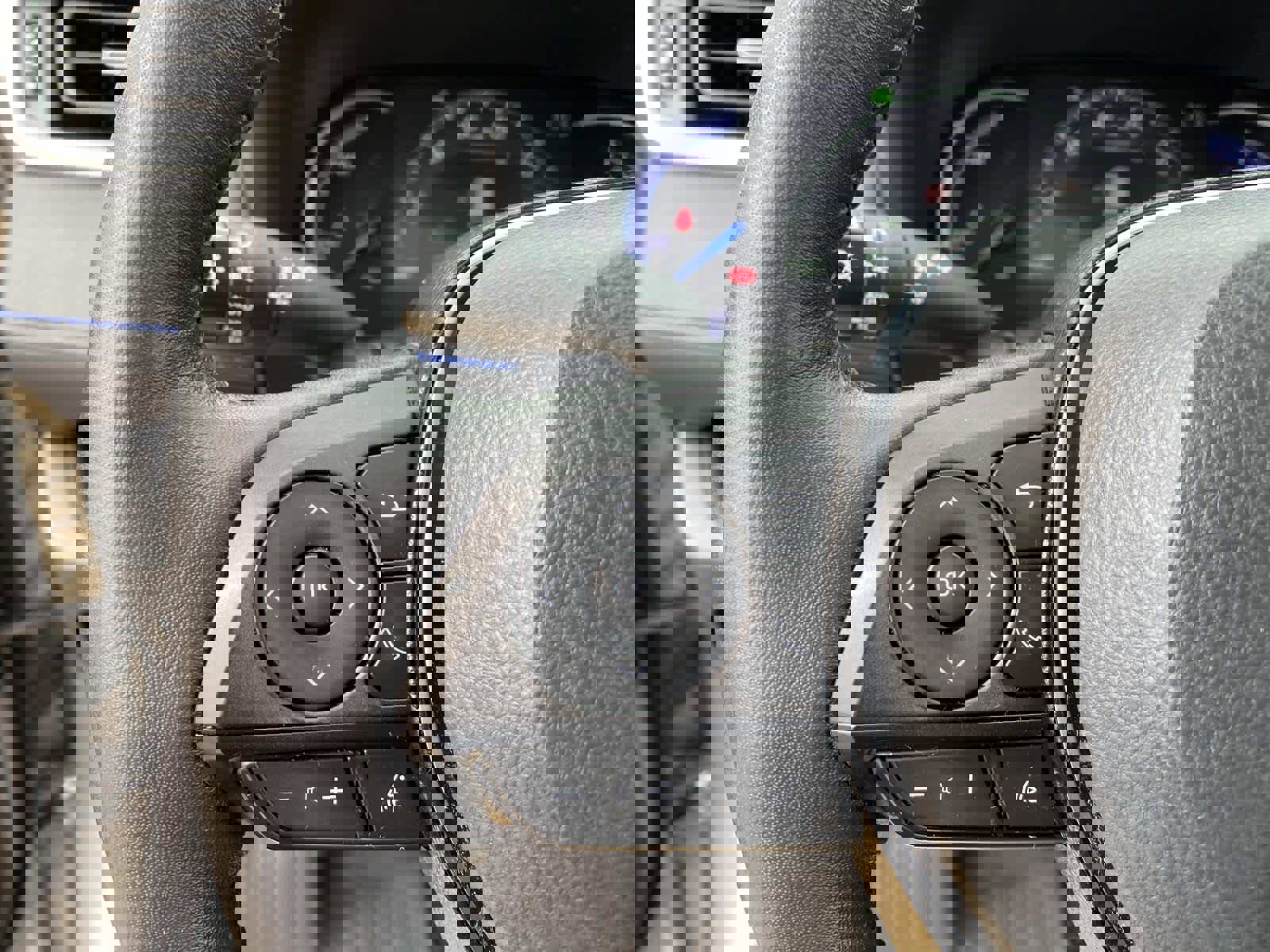 Used 2021 Toyota RAV4 XSE image 17