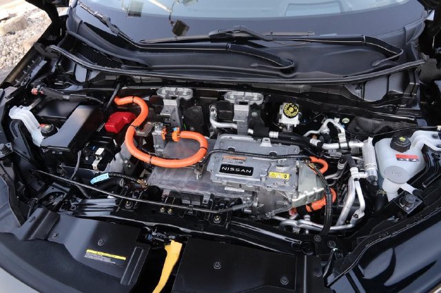 Certified 2023 Nissan Ariya FWD image 26