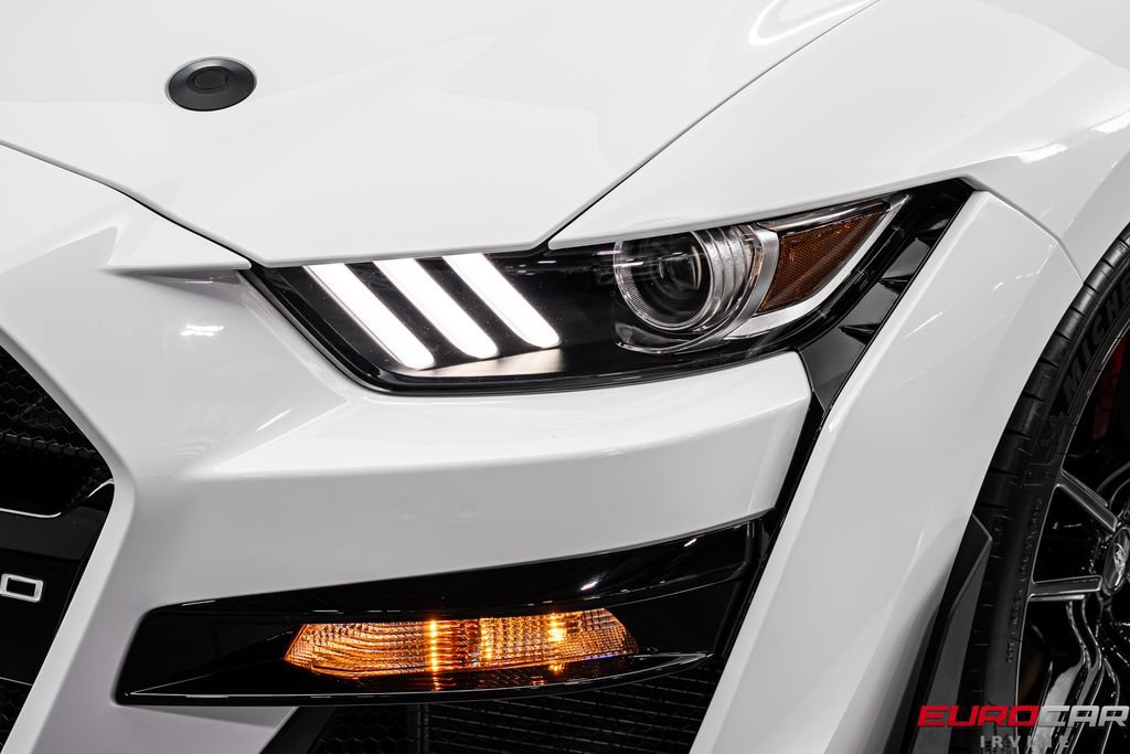 Used 2022 Ford Mustang Shelby GT500 w/ Technology Package RWD image 12