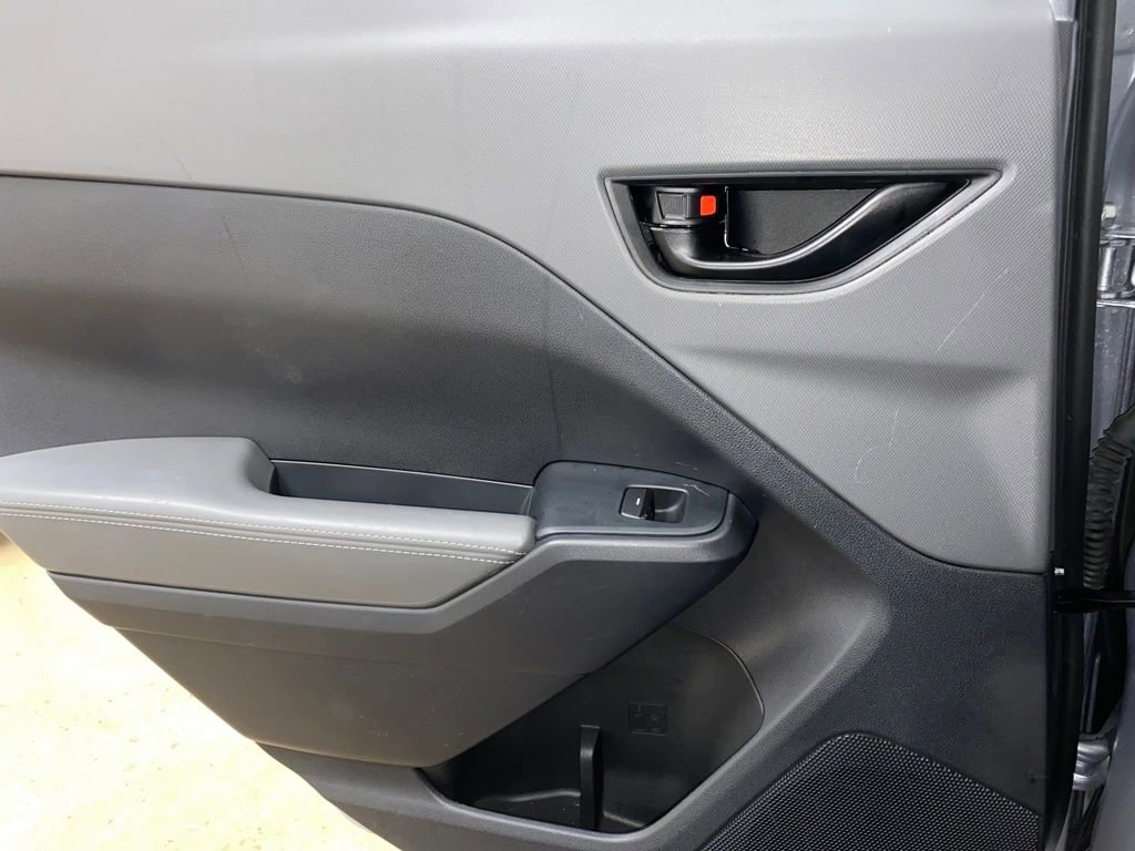 Certified 2024 Subaru Crosstrek 2.0i Premium image 31