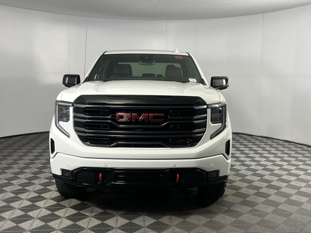 Used 2025 GMC Sierra 1500 AT4 image 10