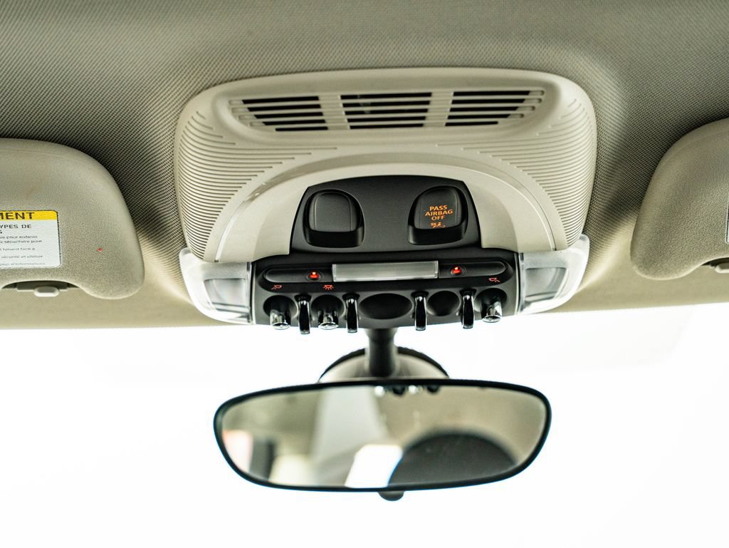Used 2018 MINI Cooper 2-Door Hardtop FWD image 38