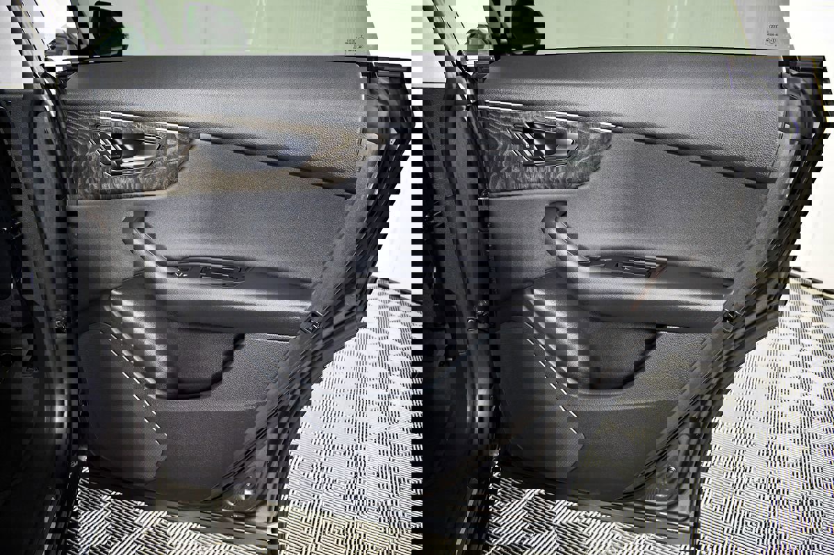 Used 2019 Audi Q8 Premium w/ Convenience Package image 47