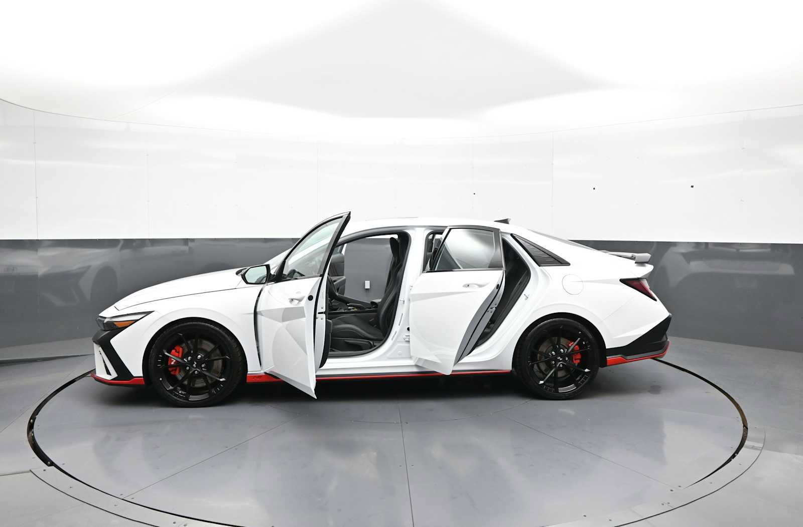 Used 2026 Hyundai Elantra N FWD image 43