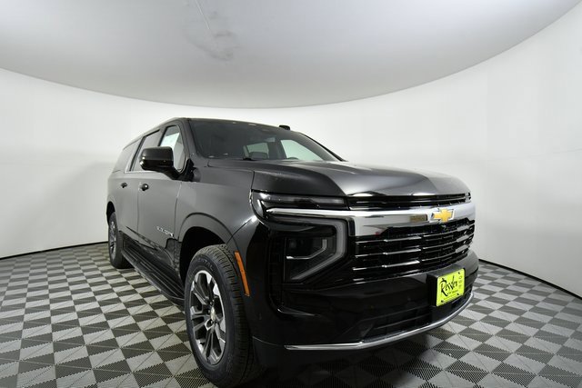 New 2026 Chevrolet Suburban LS image 8