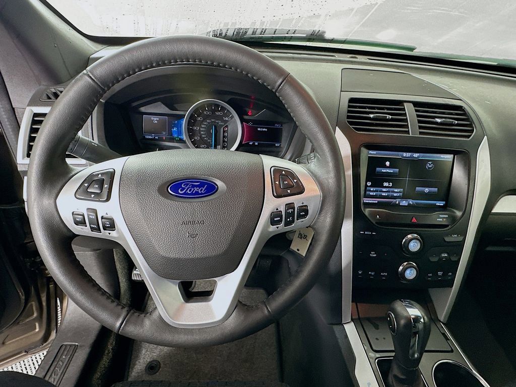 Used 2015 Ford Explorer XLT w/ Equipment Group 201B image 11