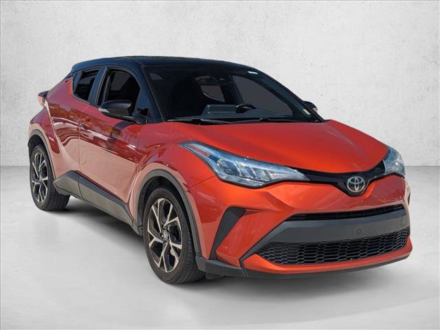 Used 2020 Toyota C-HR XLE image 3