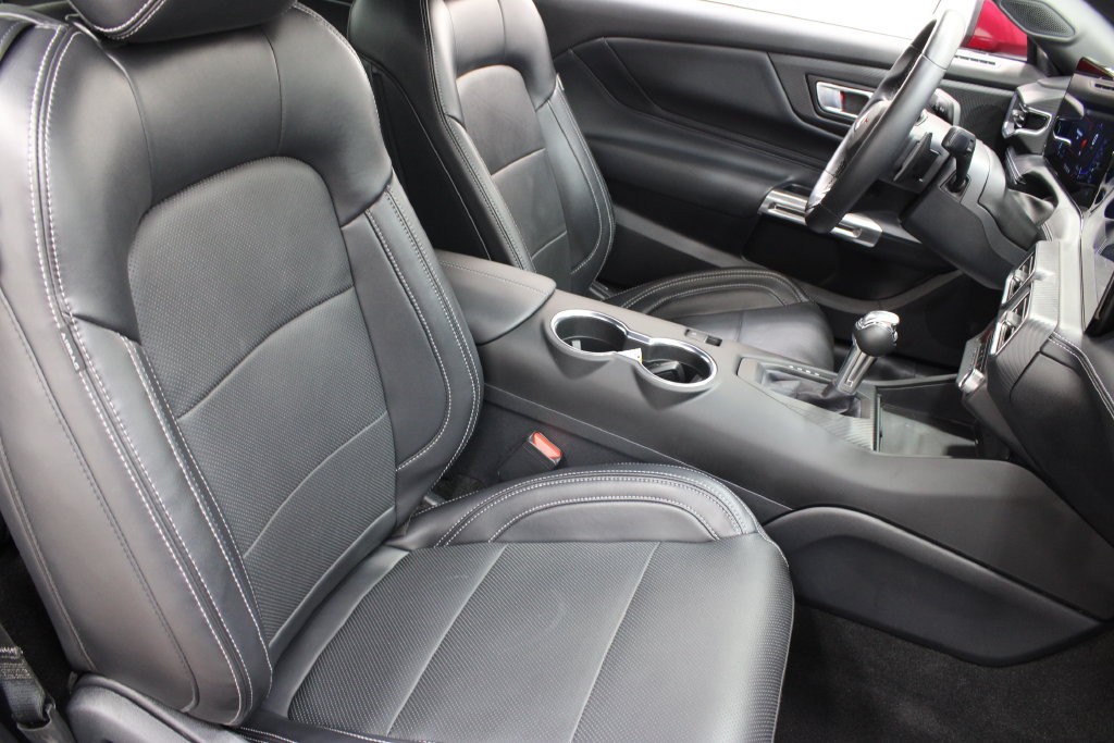 Used 2025 Ford Mustang GT Premium RWD image 22