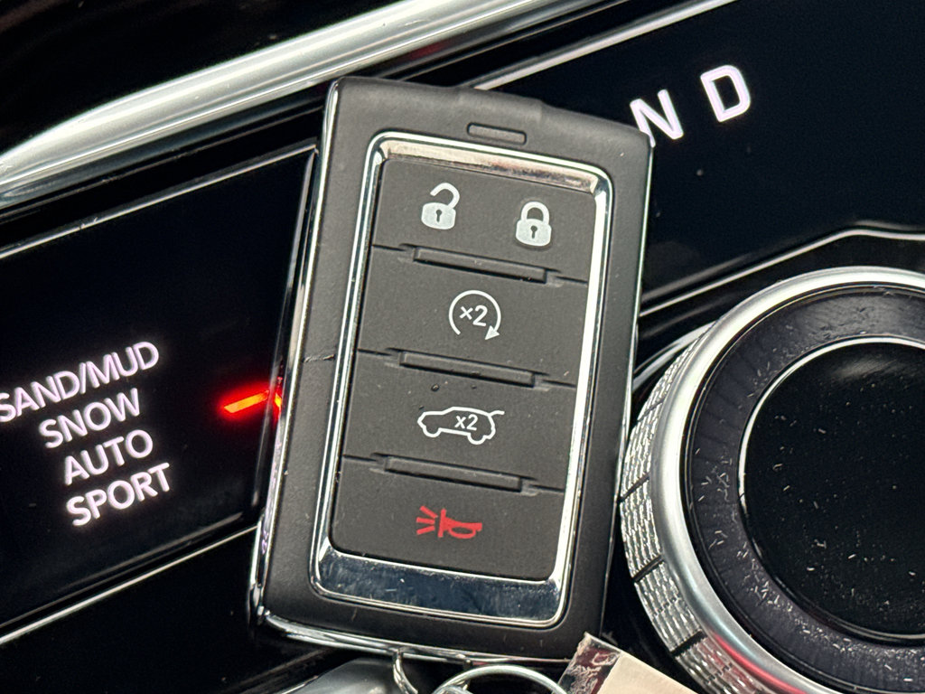 Used 2024 Jeep Grand Cherokee L Limited image 40