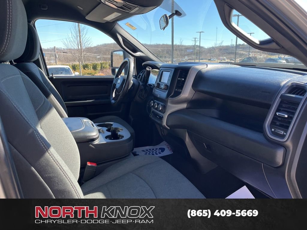 Used 2024 RAM 3500 Tradesman w/ Chrome Appearance Group image 29