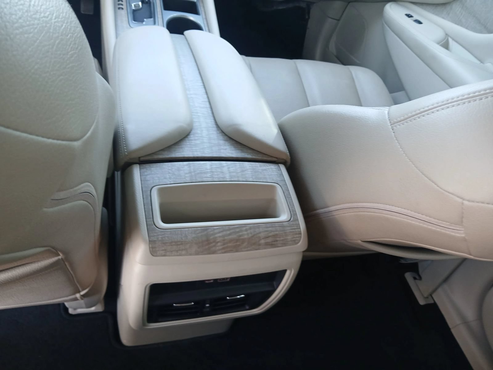 Used 2019 Nissan Murano SV w/ Premium Package FWD image 53