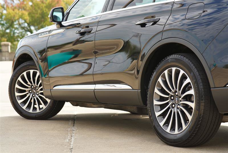 Used 2020 Lincoln Aviator Reserve AWD/4WD image 20