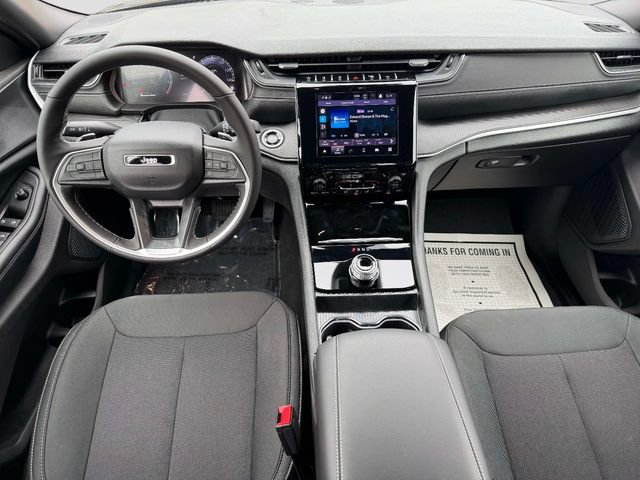 New 2026 Jeep Grand Cherokee L 4WD image 17