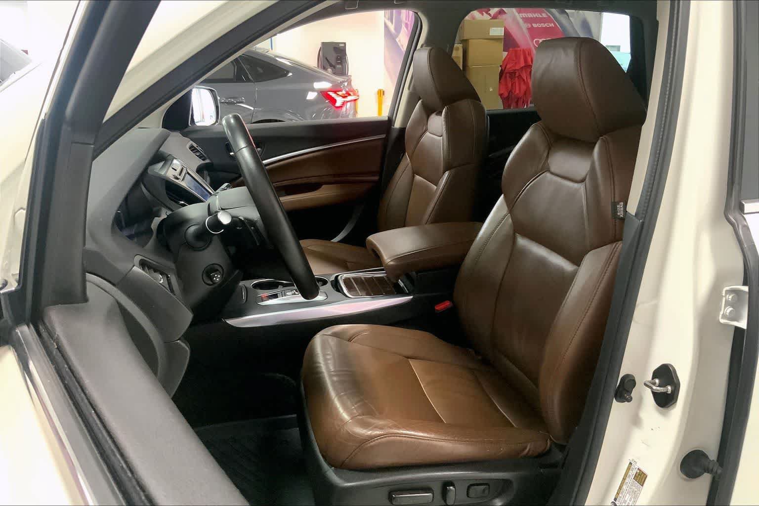 Used 2017 Acura MDX SH-AWD w/ Technology Package image 10