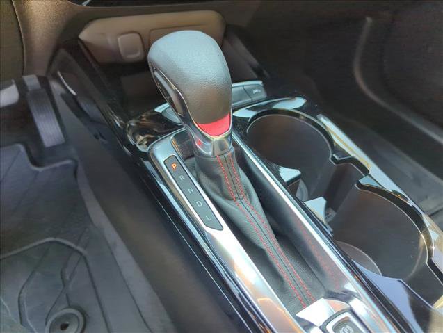 Used 2025 Chevrolet Trax RS image 11