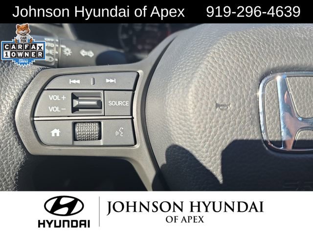 Used 2025 Honda CR-V EX image 26