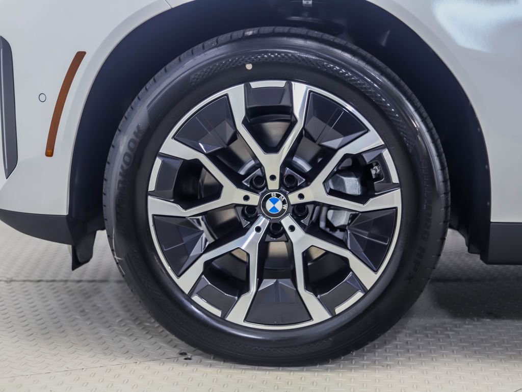 Used 2026 BMW X3 xDrive30 w/ Convenience Package image 2