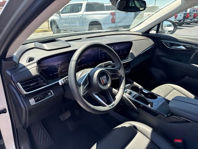 Used 2025 Buick Envision Preferred AWD/4WD image 5
