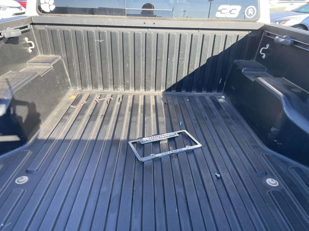 Used 2018 Toyota Tacoma TRD Sport image 43