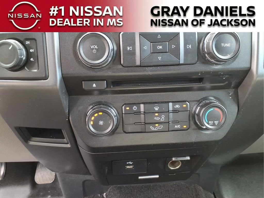 Used 2017 Ford F150 XLT image 18