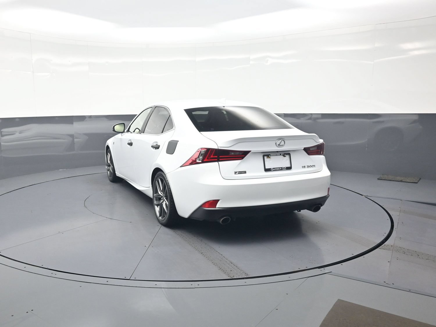 Used 2016 Lexus IS 200t RWD image 5