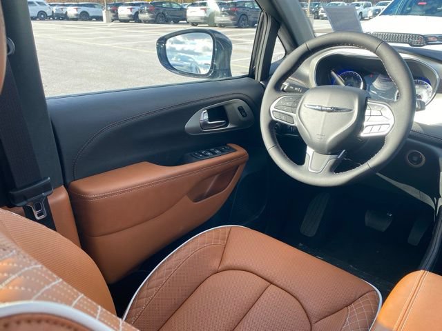 New 2026 Chrysler Pacifica Pinnacle AWD/4WD image 38