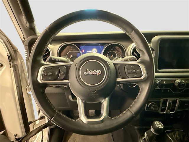 Used 2018 Jeep Wrangler Unlimited Sahara image 9